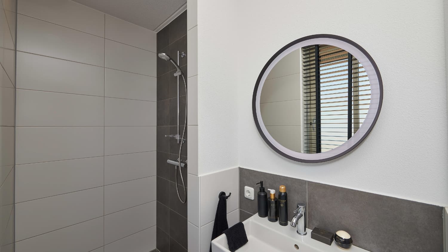 Panorama appartement met uitzicht op het water in Thorn
