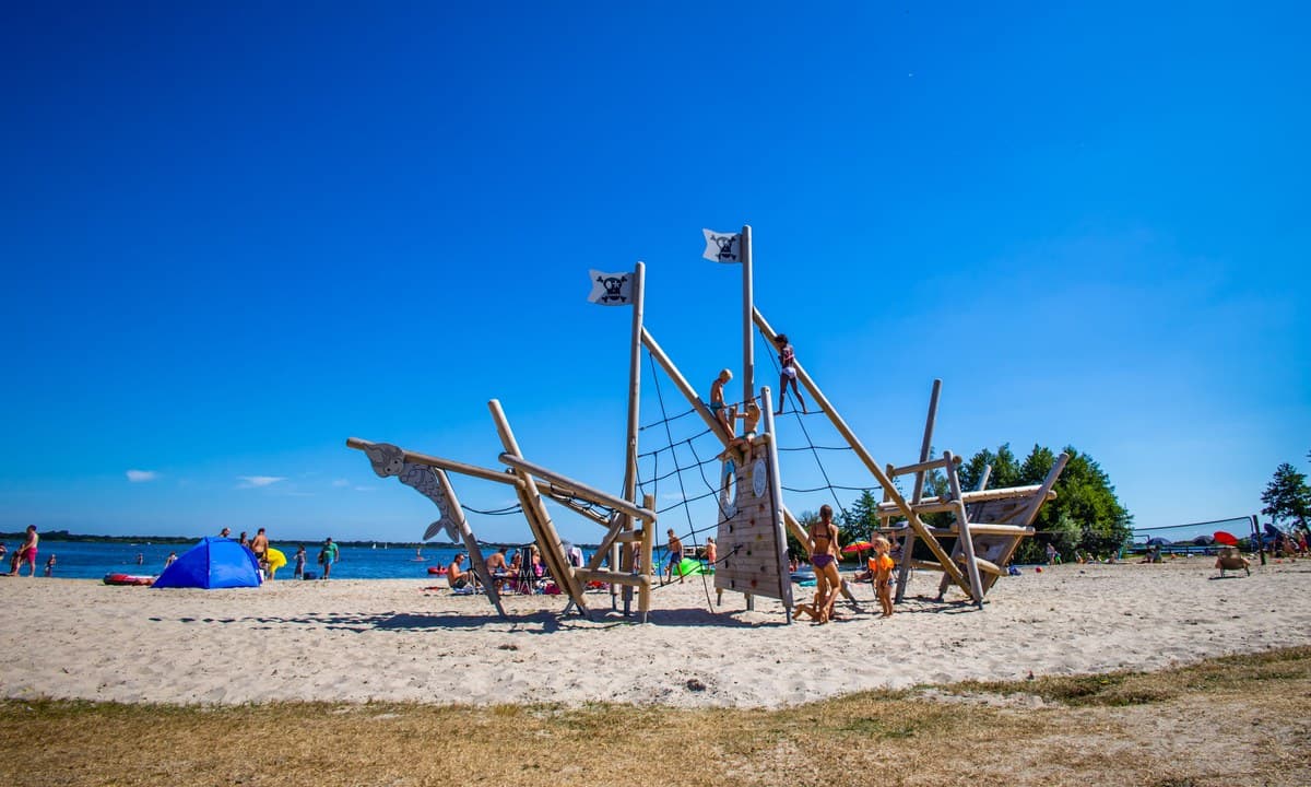 Vakantiepark Bergumermeer: Vijfsterrencamping in Friesland