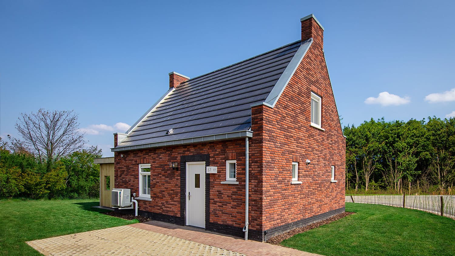 Vrijstaande 4-persoons villa in Thorn met sauna