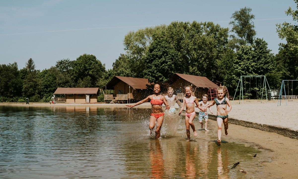 Kindvriendelijke vakantie op Vakantiepark Dierenbos