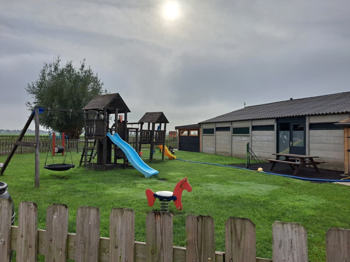 Verblijf in een safaritent op Camping de Speld