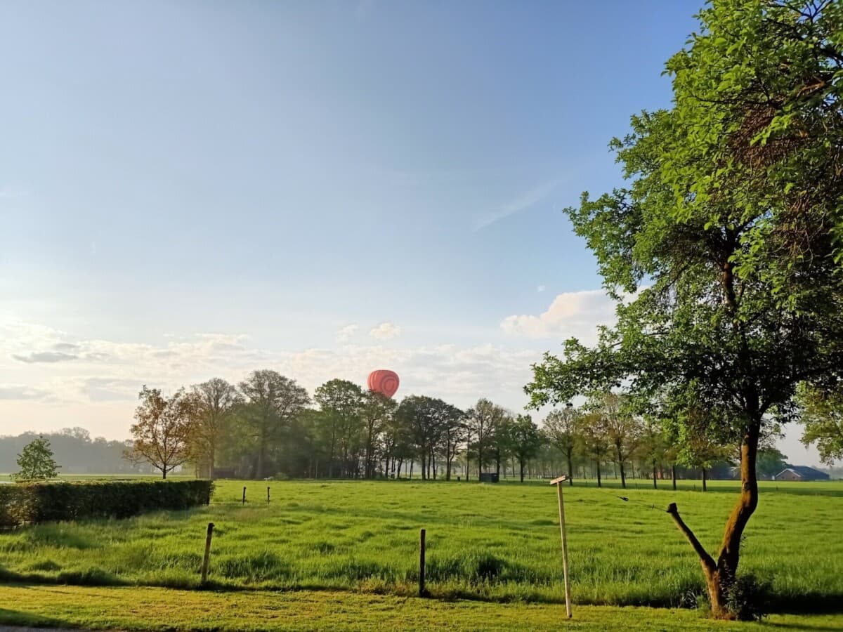 Safaritent bij Boerderijcamping het Katreel in Overijssel