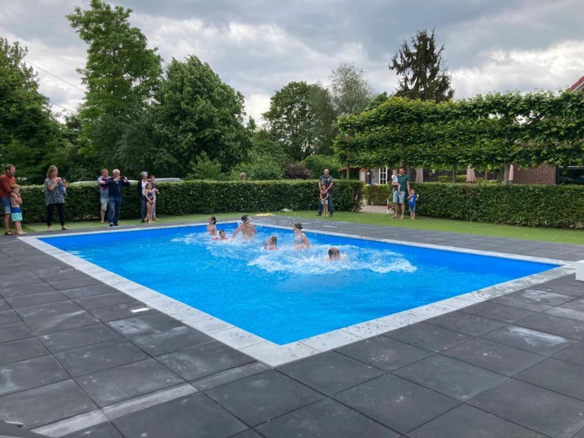 Safaritent huren in Grashoek op Camping de Peelweide